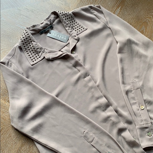 VELVET by GRAHAM & SPENCER Sheer Studded Blouse S - Picture 1 of 13